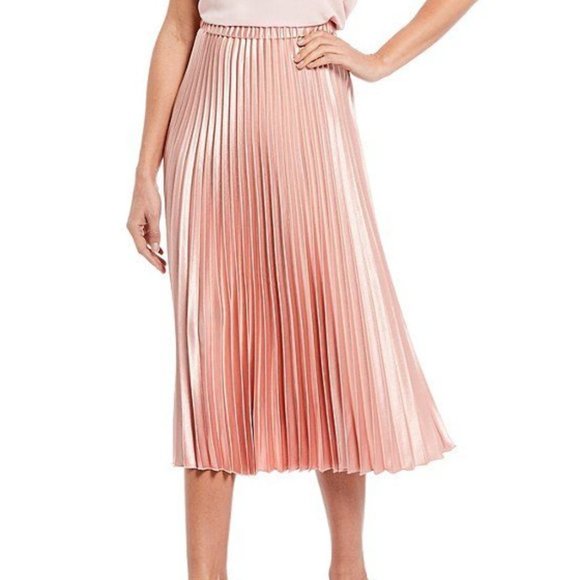 NEW HOST PICK✅Anne Klein Pleated Satin Skirt size S shining Latte shade - Picture 11 of 15